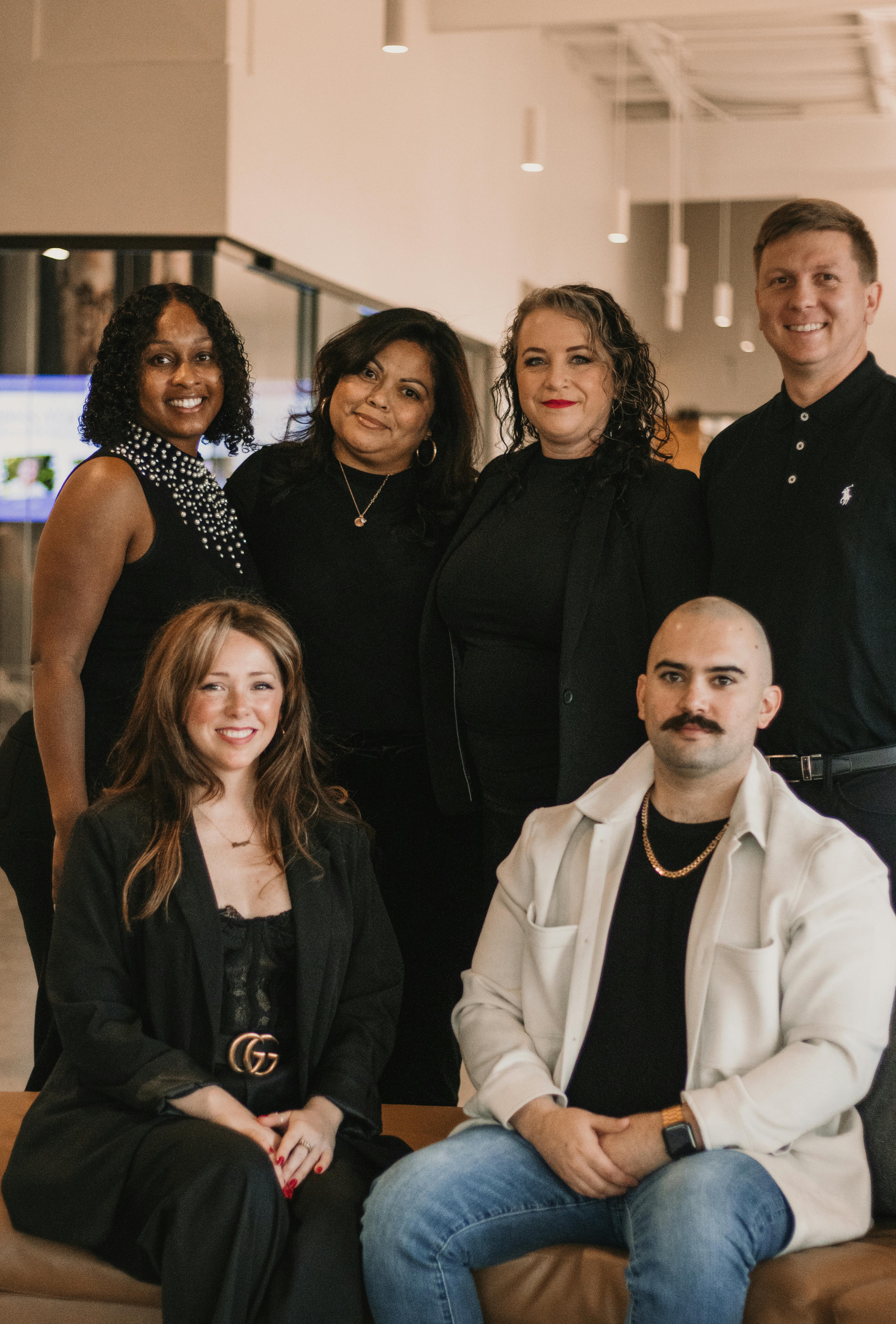 Équipe Sanaia avec clients